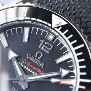 SEMASTER PLANET OCEAN 600M BLACK CERAMIC TEXTILE