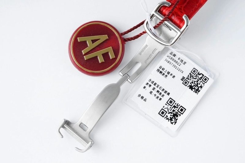 13278618134388020 BALLON BLEU 33MM AUTOMATIC RED DIAL LEATHER 2021