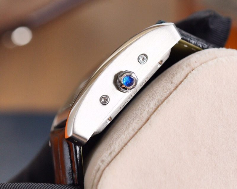 13278703844405082 TANK MC ANNUAL CALENDAR 43 STEEL CASE LEATHER