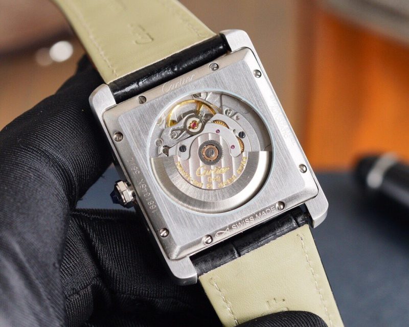 13278703845406150 TANK MC ANNUAL CALENDAR 43 STEEL CASE LEATHER