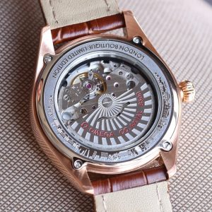SEAMASTER AQUA TERRA 150M CO-AXIAL GOLD CASE LEATHER