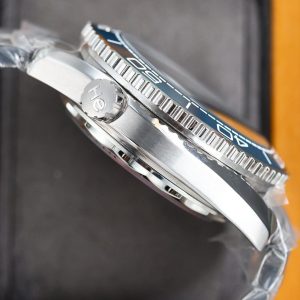 SEAMASTER PROFESSIONAL PLANET OCEAN 600M BLUE CERAMIC STEEL BRACELET