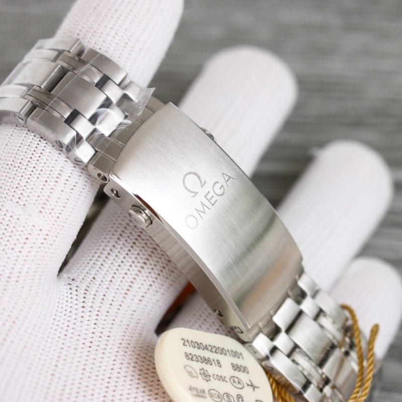 SEAMASTER DIVER 300 CUSTOM GREEN DIAL