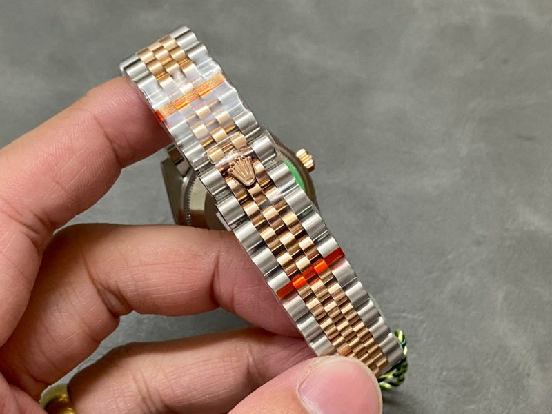 13339138321670746 DATEJUST 31MM PINK GOLD STEEL AUBERGINE DIAL