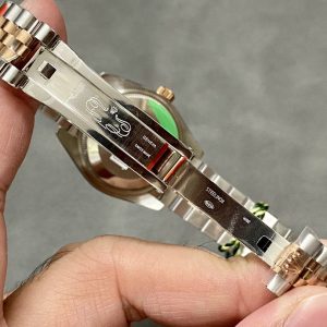 13339138323444891 DATEJUST 31MM PINK GOLD STEEL AUBERGINE DIAL