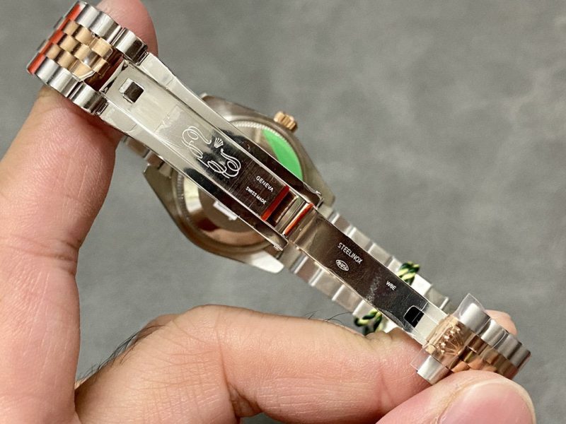 13339138323444891 DATEJUST 31MM PINK GOLD STEEL AUBERGINE DIAL