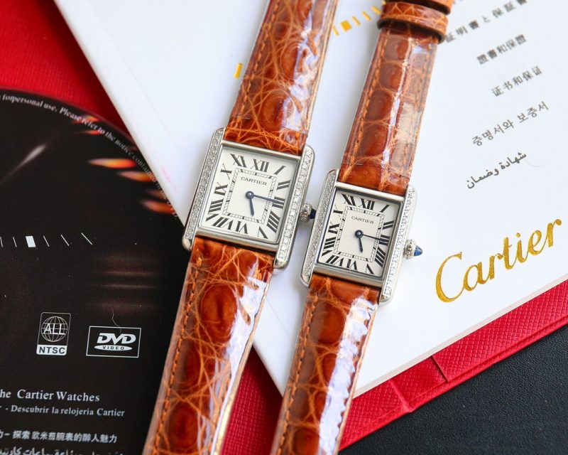 13341914006833246 TANK MUST SMALL STEEL DIAMOND BEZEL LEATHER STRAP EWHITE DIAL