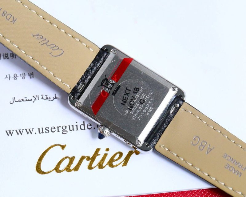 13341914386353306 TANK MUST SMALL STEEL LEATHER STRAP WHITE DIAL