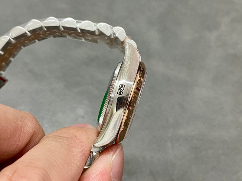 DATEJUST 31MM PINK GOLD STEEL PURPLE DIAL