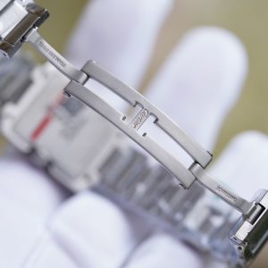 TANK ANGLAISE STEEL DIAMOND NUMBERALS