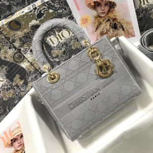 13350396856583591_cf1a11d1-d4c0-4dd7-be5d-d76db03ef47d MEDIUM LADY D-LITE 24 GRAY CANNAGE EMBROIDERY