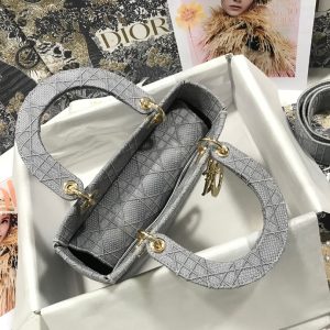 13350396889779484_06ba44c6-5f77-4ced-9d49-8f5c7651e94d MEDIUM LADY D-LITE 24 GRAY CANNAGE EMBROIDERY