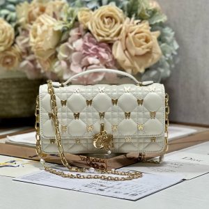 13350630692190903_014759b7-edff-465b-abd6-2f53d53e64d9 MISS LADY 21 BUTTERFLY STUD WHITE LAMBSKIN