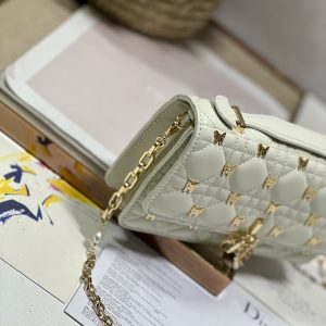 13350630707530387_4963cc38-f92d-48b6-93e8-baba82a85de5 MISS LADY 21 BUTTERFLY STUD WHITE LAMBSKIN