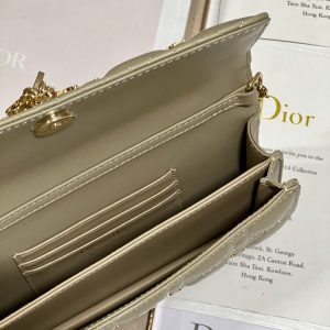 13350630797061881_57851208-ddf4-4d76-890b-4d06525f191b MISS LADY 21 BUTTERFLY STUD OLIVE LAMBSKIN