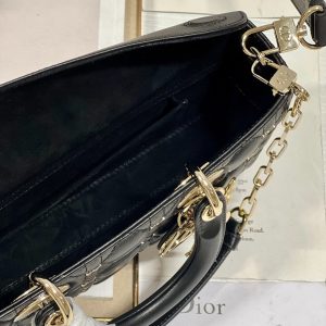 13350631131772136_a27884fe-2b82-41c8-906f-b5cf14a8446c MEDIUM LADY D-JOY 26 BUTTERFLY STUD BLACK LAMBSKIN