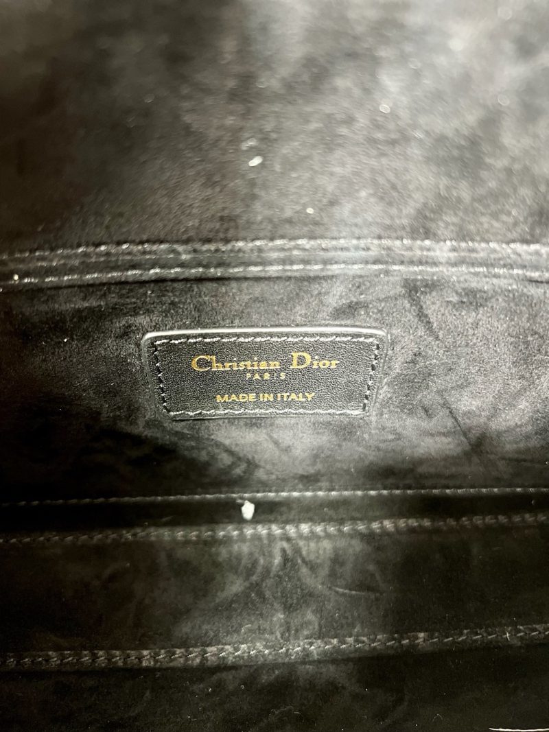 13350631133367962_2f6487dd-9285-468e-aa1c-537d8104a8fd MEDIUM LADY D-JOY 26 BUTTERFLY STUD BLACK LAMBSKIN