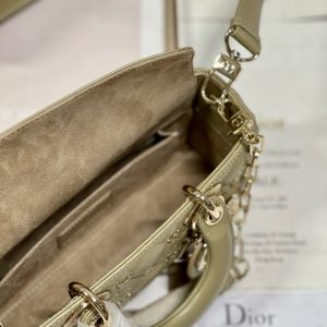 13350631176675219_0735056a-4da3-49db-8fb6-22d65a55cffc SMALL LADY D-JOY 22 BUTTERFLY STUD OLIVE LAMBSKIN