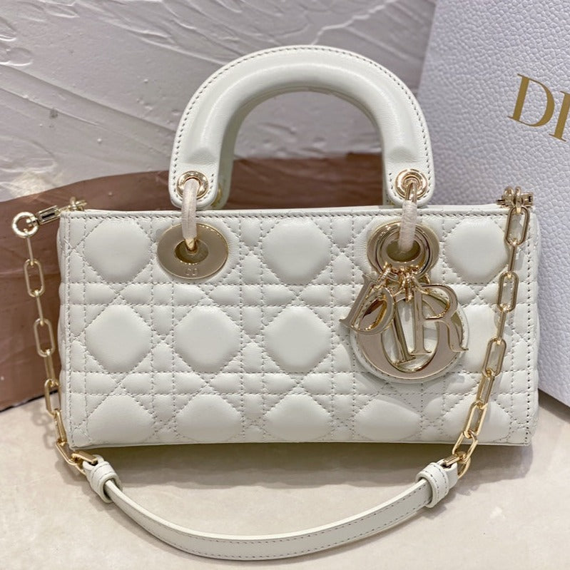 13350670027335357_2c0702b7-d7d9-4282-80cd-d069087888ae MICRO LADY D-JOY 16.5 WHITE LAMBSKIN