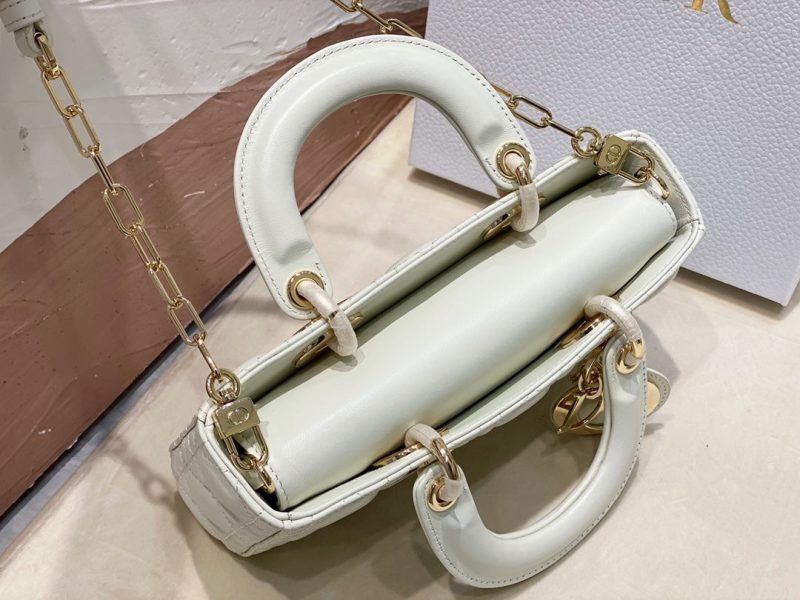 13350670033319241_797dc457-b95f-4b59-b4e2-3c218d38a989 MICRO LADY D-JOY 16.5 WHITE LAMBSKIN