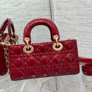 13350670357780101_647623e3-b16f-4a7f-bfa8-909935108d07 SMALL LADY D-JOY 22 RED PATENT CALFSKIN