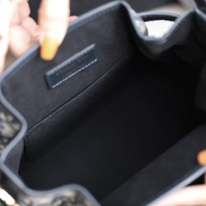 MONTAIGNE MEDIUM 24 BUCKET BAG IN BLUE OBLIQUE JACQUARD CALFSKIN