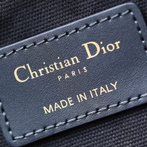 MONTAIGNE MEDIUM 24 BUCKET BAG IN BLUE OBLIQUE JACQUARD CALFSKIN