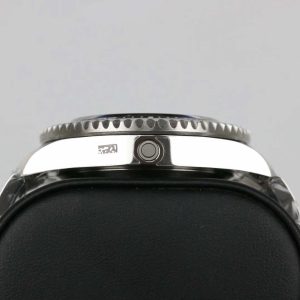 Rolex Sea-Dweller 43mm Silver Black