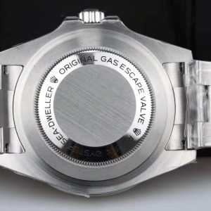 Rolex Sea-Dweller 43mm Silver Black