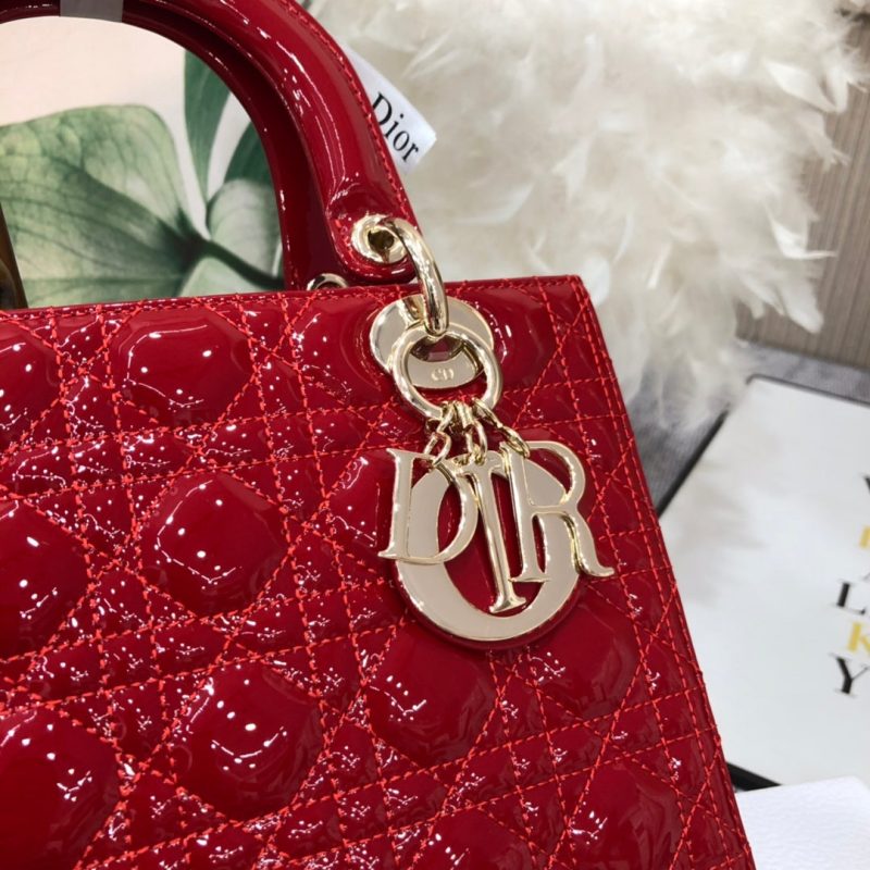 20191028_i1572240045_2437_3_jpg medium lady 24 red patent calfskin