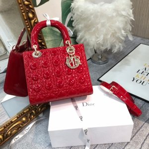 20191028_i1572240045_4202_0_jpg medium lady 24 red patent calfskin