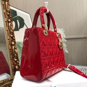 20191028_i1572240045_7066_4_jpg medium lady 24 red patent calfskin