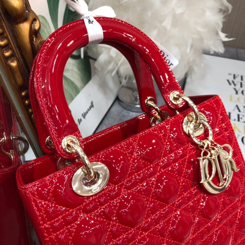 20191028_i1572240045_7904_2_jpg medium lady 24 red patent calfskin