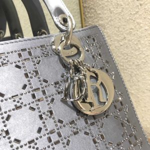LADY 24 HANDBAG EMBOSSED DIAMOND IN GREY CALFSKIN