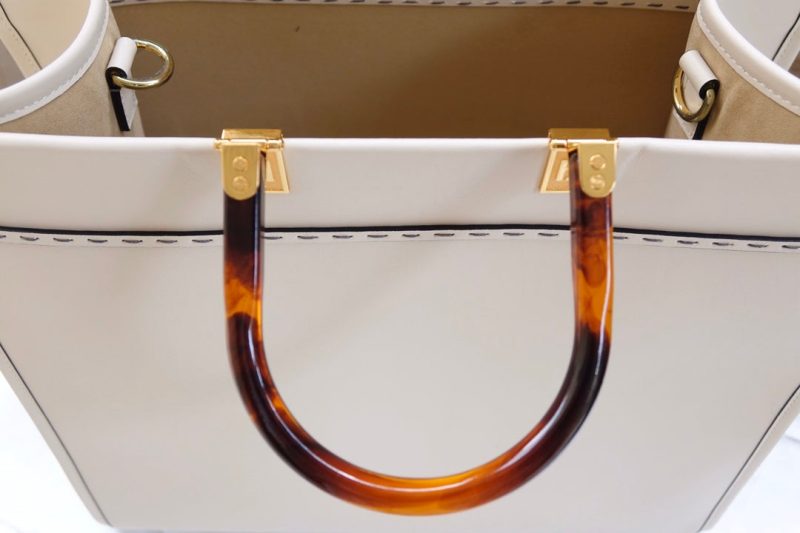 20200730_i1596086196_8871_7_jpg_5d686421-11b8-4127-9889-93a1ea509afb Fendi Sunshine Large Bag 40.5 White Leather