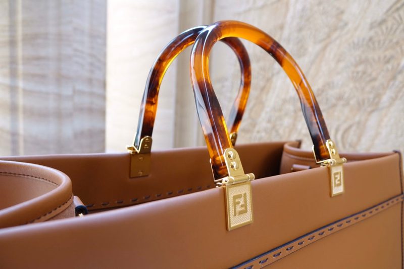 20200819_i1597816089_2594_7_jpg_9bbd524d-741d-4dbc-be9e-0346ae711704 Fendi Sunshine Large Bag 40.5 Tan Leather