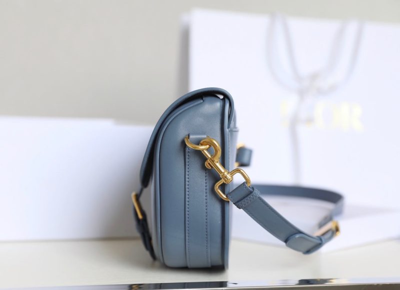 MEDIUM CD BOBBY 22CM BLUE CALFSKIN GOLD HARDWARE