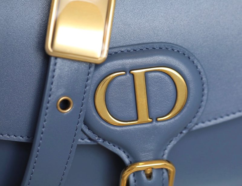 MEDIUM CD BOBBY 22CM BLUE CALFSKIN GOLD HARDWARE