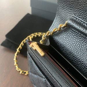 WOC 19CM BLACK CAVIAR GOLD HARDWARE