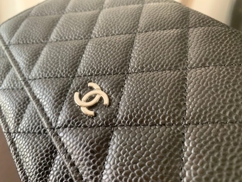 WOC 19CM BLACK CAVIAR SILVER HARDWARE