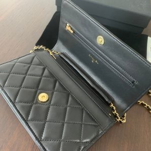 WOC 19CM BLACK LAMBSKIN GOLD HARDWARE