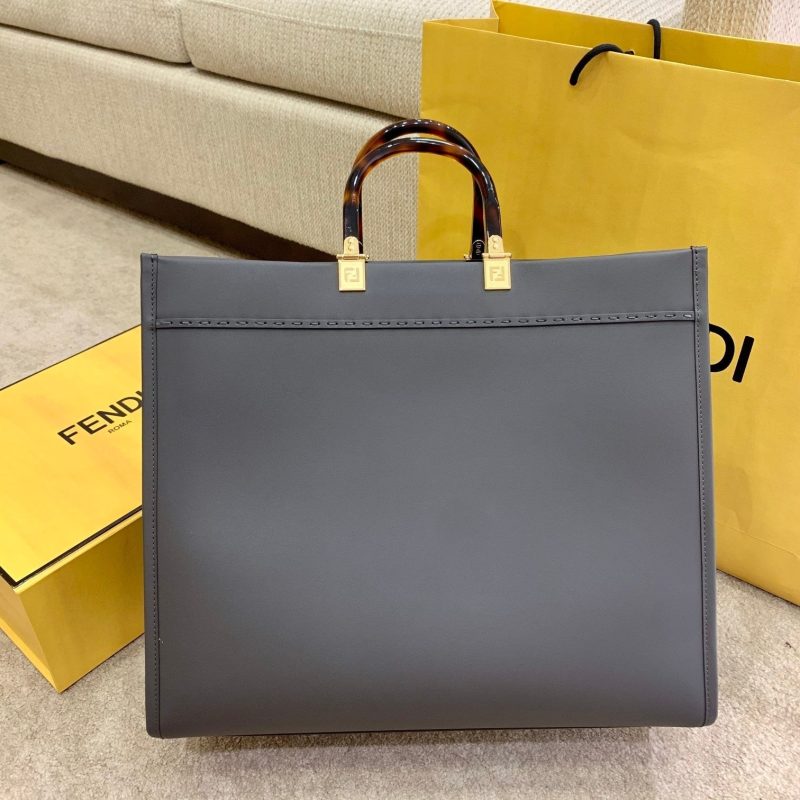 20201011_a1602389353850_5305_jpg SHINE 40 TOTE BAG IN STONE GREEN EMBOSSED CALFSKIN