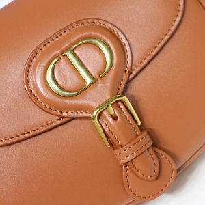 20201011_i1602359974_5420_2_jpg SMALL BOBBY 18 BAG IN CINNAMON BROWN GLOSSY CALFSKIN