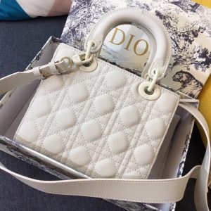 20201016_i1602793069_7250_2_jpg MEDIUM LADY 20 BAG IN WHITE CALFSKIN