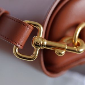 MEDIUM CD BOBBY 22CM DARK TAN CALFSKIN GOLD HARDWARE