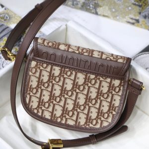 MEDIUM CD BOBBY 22CM CHOCOLATE OBLIQUE CANVAS GOLD HARDWARE