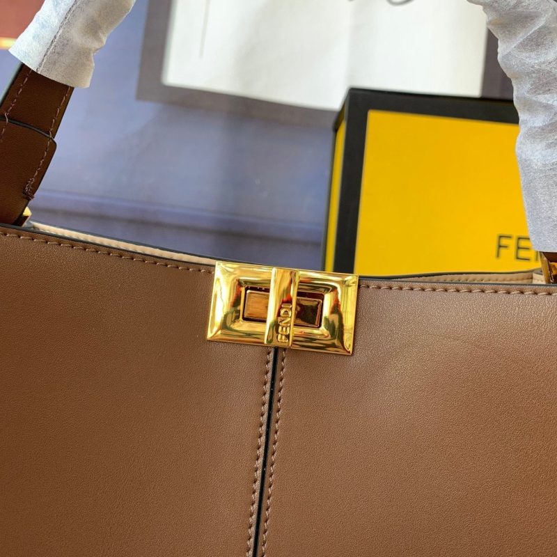 20201205_a1607144779003_3776_jpg_a96aa03a-b474-448e-abc4-68982a7a101b Peekaboo X-lite medium 30cm Bag tan lambskin gold hardware