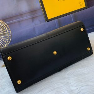 20201205_a1607145287500_1810_jpg_50c63514-e223-43a4-99ef-9b3d39b129fc Peekaboo X-lite medium 30cm Bag black lambskin gold hardware