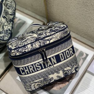 20201214_i1607929012_728_4_jpg_7484ca94-cdbd-4425-aae2-cbc0320079da SMALL 25 VANITY CASE IN BLACK MONOGRAM OBLIQUE JACQUARD