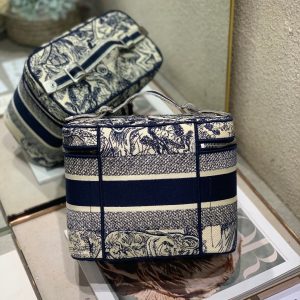 20201214_i1607929012_9607_2_jpg_76276e54-0432-494d-bb45-bcabf9522c6a SMALL 25 VANITY CASE IN BLACK MONOGRAM OBLIQUE JACQUARD